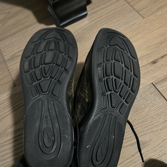 Nike Air Max Axis - Camo - Picture 3 of 5